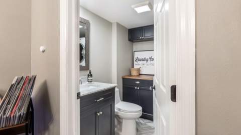 725 NW 99th Circle, Plantation FL - photo 17 of 36