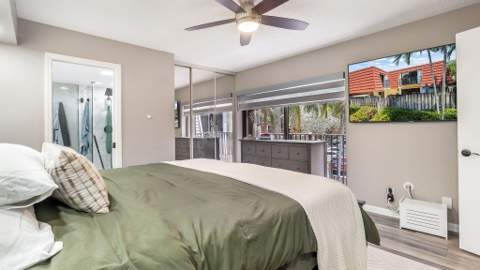 725 NW 99th Circle, Plantation FL - photo 18 of 36