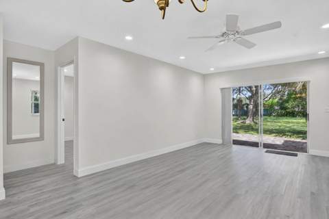 20846 Vinesta Circle, Boca Raton FL - photo 8 of 36