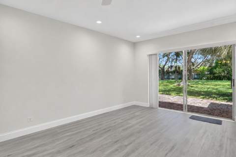 20846 Vinesta Circle, Boca Raton FL - photo 10 of 36
