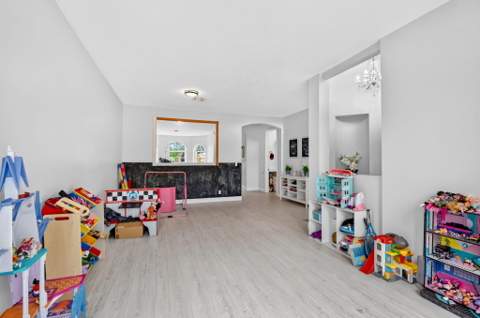 8049 Via Bolzano, Lake Worth FL - photo 8 of 68