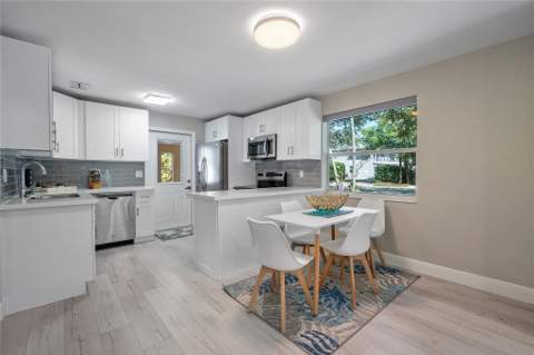 1634 NE 3rd Avenue, Delray Beach FL - photo 10 of 30