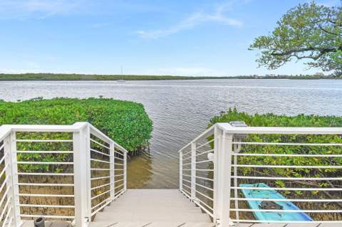 2408 Harbour Cove Drive, Fort Pierce FL - photo 16 of 90