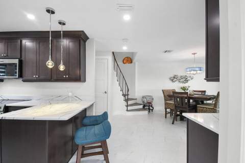 2408 Harbour Cove Drive, Fort Pierce FL - photo 22 of 90