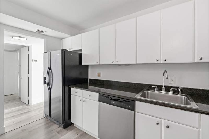 1 bedroom Condominium at 1900 S Ocean Boulevard #10j, Ocean Place Condo, Pompano Beach — photo 4