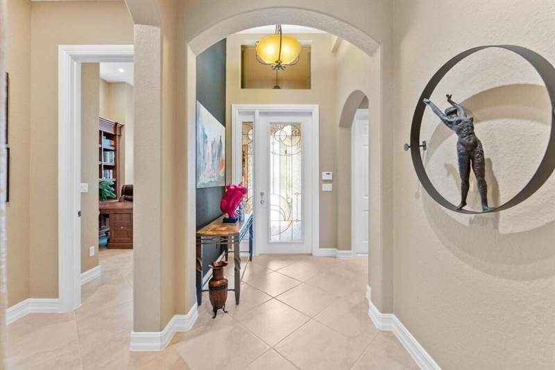 3 bedroom Single Family Residence at 8247 NW 107th Terrace, Heron Bay Northeast, Parkland — photo 4