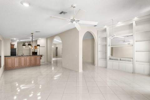 9763 Harbour Lake Circle, Boynton Beach FL - photo 16 of 64