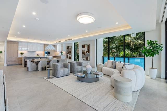 87 Isle Of Venice Drive #201n