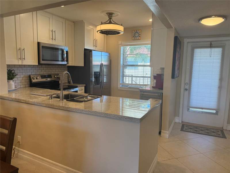 2 bedroom Condominium at 32 Abbey Lane #207, Villages Of Oriole Abbey Condo, Delray Beach — photo 5