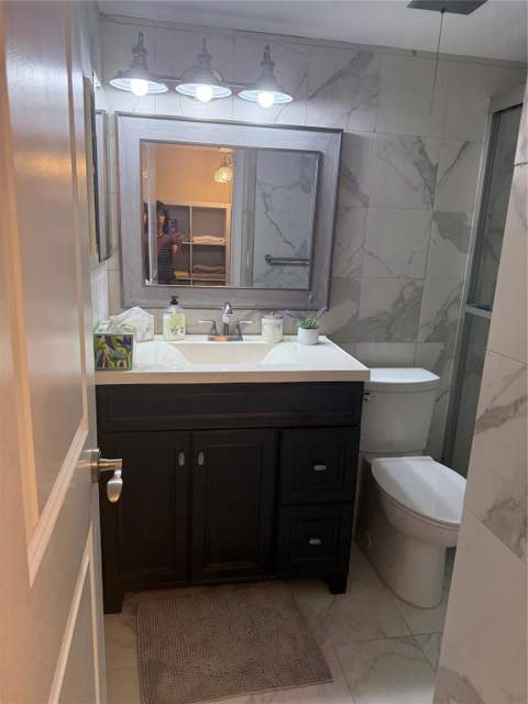 32 Abbey Lane #207, Delray Beach FL - photo 9 of 18