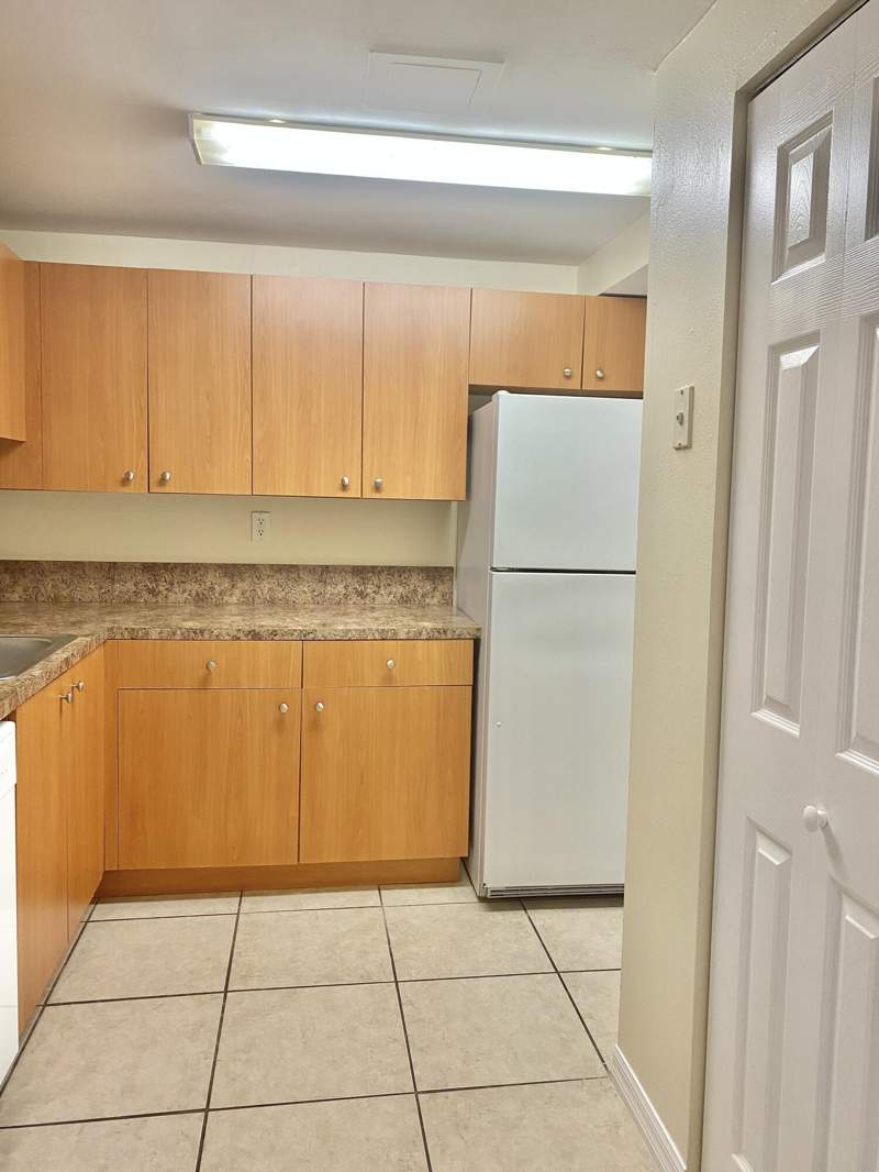 2 bedroom Condominium at 405 Executive Center Drive #208, Clear Lake Palms Condo, West Palm Beach — photo 3