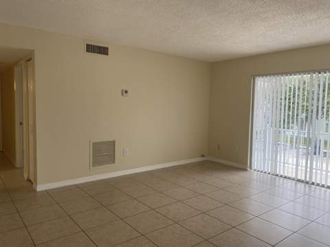 405 Executive Center Drive #208, West Palm Beach FL - photo 9 of 32