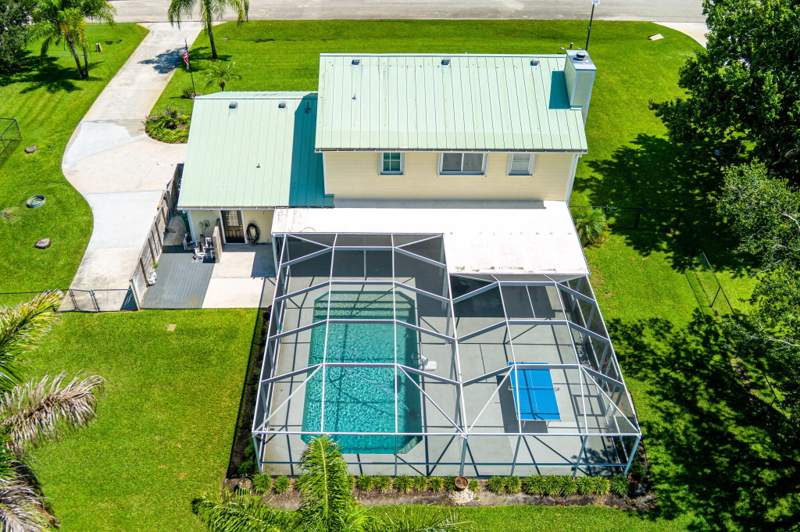 4 bedroom Single Family Residence at 1401 Mallard Court, North Fork Estates Subdivision, Fort Pierce — photo 5