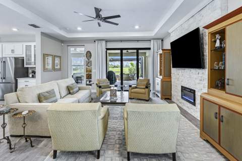 12828 SW Ambra Street, Port St. Lucie FL - photo 9 of 61