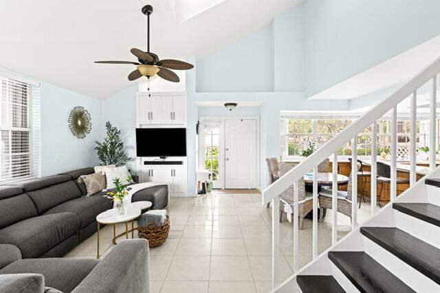 3 bedroom Townhouse at 8104 Oakton Court #4b, Wellesley At Lake Clarke Shores, Lake Clarke Shores — photo 5