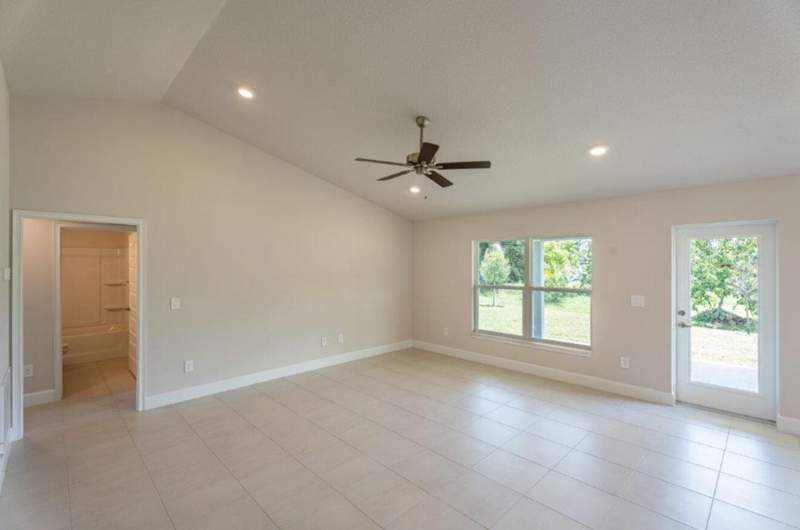 4 bedroom Single Family Residence at 7903 Penny Lane, Lakewood Park Unit 7, Fort Pierce — photo 4