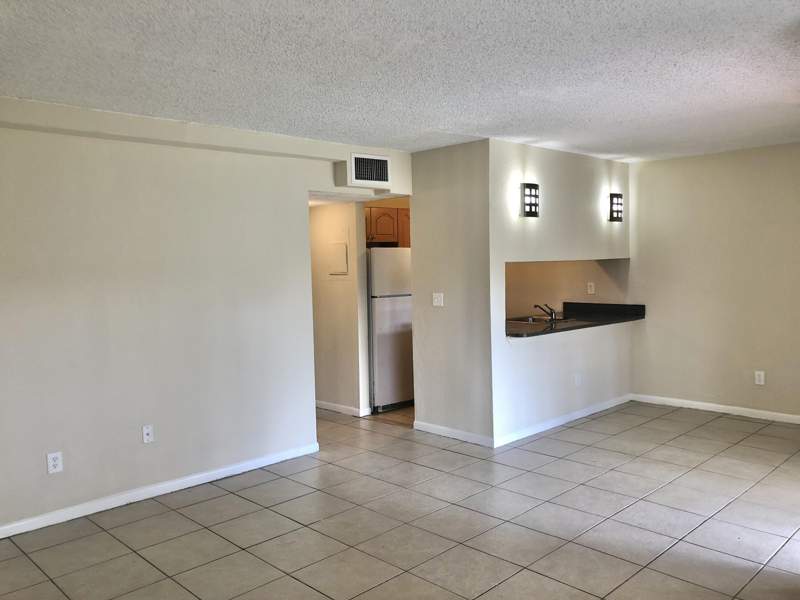 2 bedroom Condominium at 6031 10th Avenue #120, Laurels At Sherwood Condo, Greenacres — photo 2