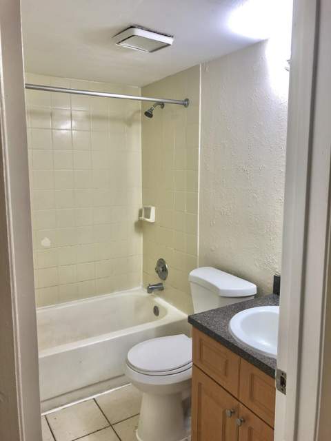 6031 10th Avenue #120, Greenacres FL - photo 9 of 39