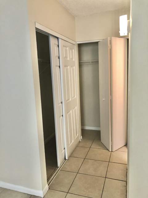 6031 10th Avenue #120, Greenacres FL - photo 13 of 39