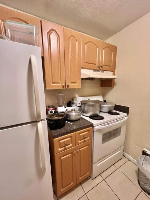 6031 10th Avenue #120, Greenacres FL - photo 16 of 39