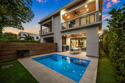 1123 NE 12Th Avenue #A, home for sale on NE 12Th Avenue