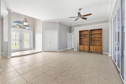 117 Queen Elizabeth Court, Hutchinson Island FL - photo 15 of 68