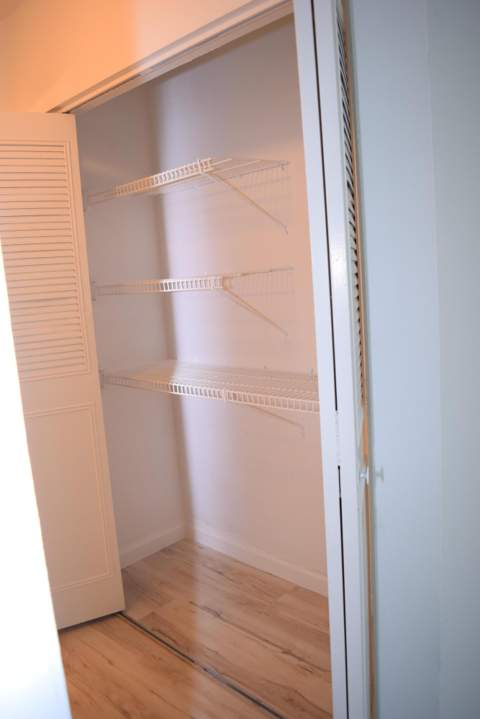 151 SE 6th Avenue #Apt 14, Pompano Beach FL - photo 6 of 17