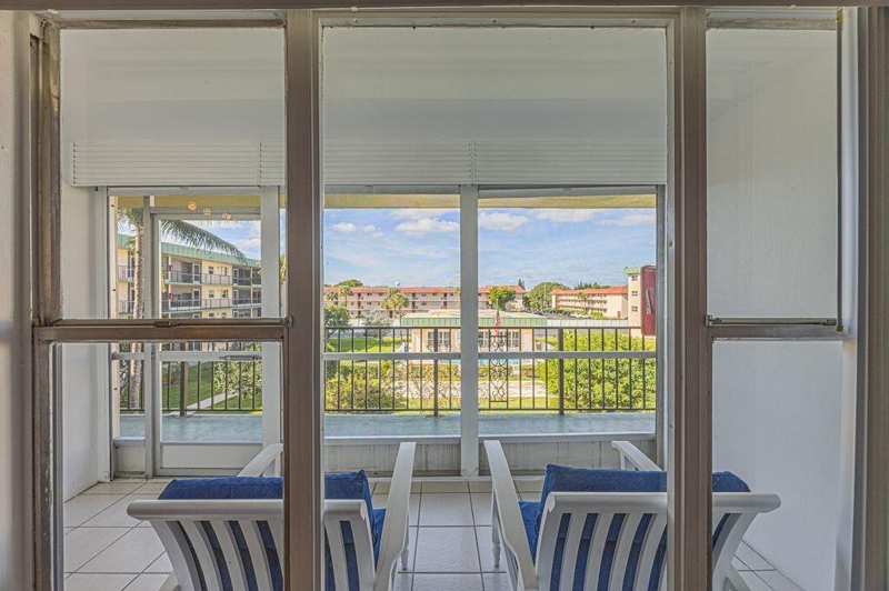 2 bedroom Condominium at 808 SE 7th Street #305, Hampton Gardens 1 Condo, Deerfield Beach — photo 1