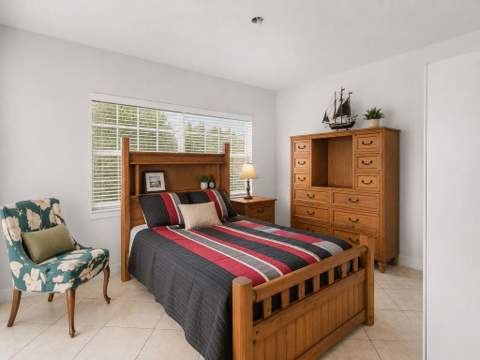 2405 Blossom Court, Fort Pierce FL - photo 15 of 22