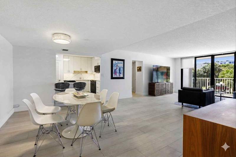 2 bedroom Condominium at 2860 S Ocean Boulevard #216, La Palma Condo, Palm Beach — photo 4