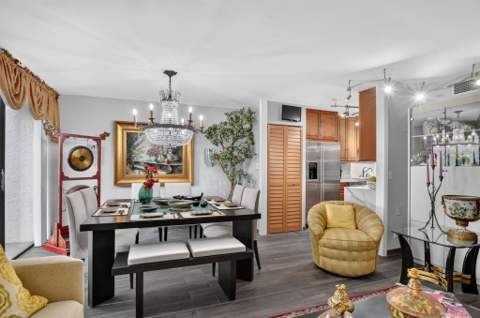 2805 Bridgewood Drive, Boca Raton FL - photo 8 of 57