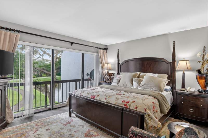 2 bedroom Townhouse at 2805 Bridgewood Drive, Bridgewood Townhouse, Boca Raton — photo 4