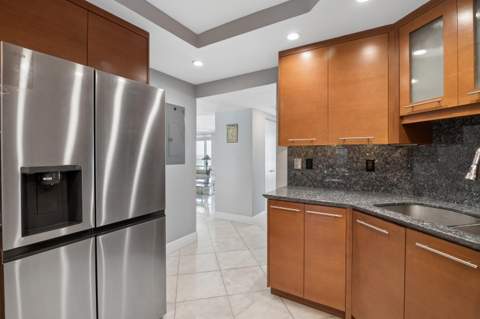 2100 S Ocean Lane #703, Fort Lauderdale FL - photo 10 of 40