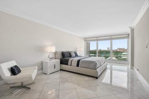 2100 S Ocean Lane #703, Fort Lauderdale FL - photo 11 of 40