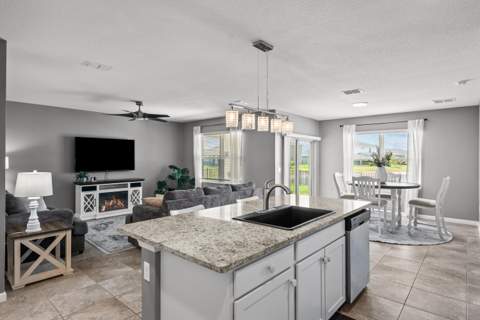 10760 SW Cremona Way, Port St. Lucie FL - photo 8 of 30
