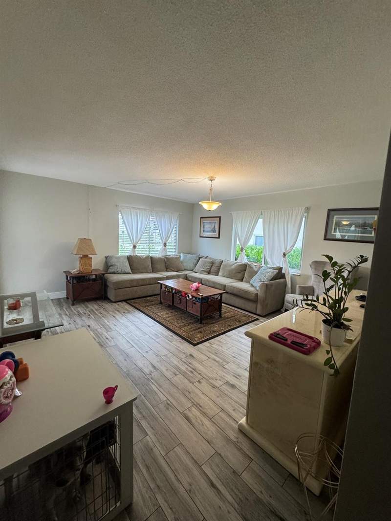 3 bedroom Condominium at 225 SW 7th Street #101, Boca Real Villas, Boca Raton — photo 3
