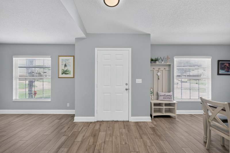 3 bedroom Single Family Residence at 6115 NW Nolia Court, Port St Lucie Section 48 1st Replat, Port St. Lucie — photo 4