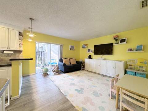 1020 NW 107th Avenue, Plantation FL - photo 7 of 35
