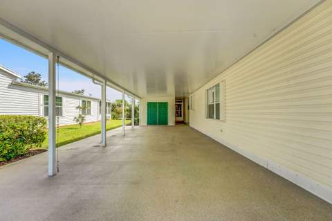 7945 Horned Lark Circle, Port St. Lucie FL - photo 23 of 48