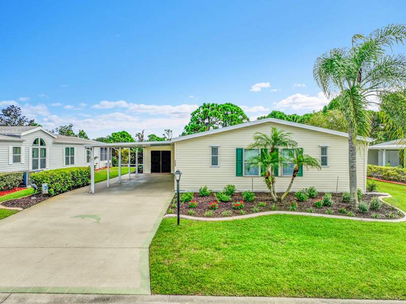 2 bedroom Manufactured Home at 7945 Horned Lark Circle, Eagle'S Retreat At Savanna Club Phase 2, Port St. Lucie — photo 3