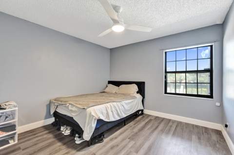 4225 S 57th Avenue #E, Greenacres FL - photo 15 of 23