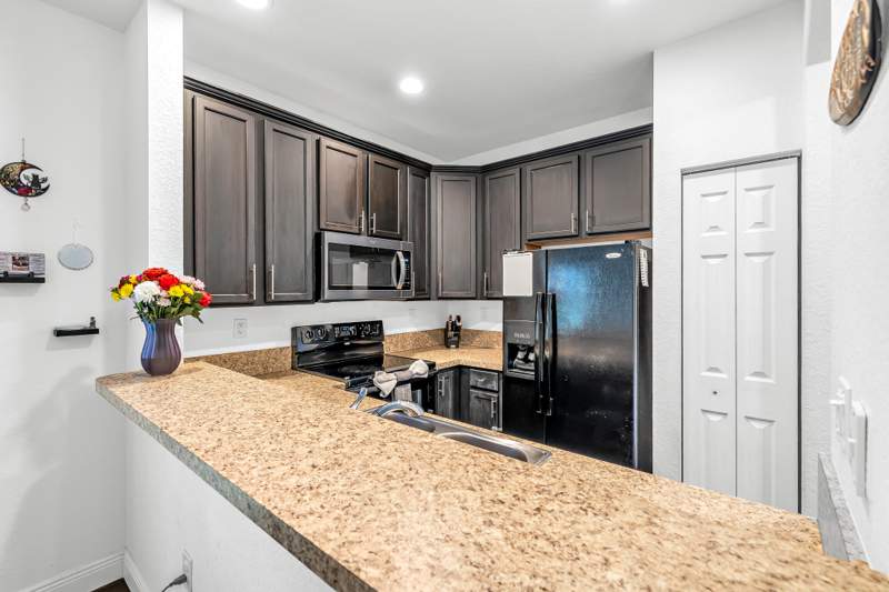 3 bedroom Townhouse at 364 Lake Monterey Circle, Monterey Bay Tr, Boynton Beach — photo 4