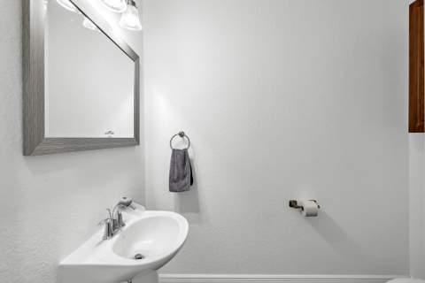 364 Lake Monterey Circle, Boynton Beach FL - photo 14 of 26