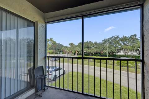 4225 S 57th Avenue #E, Greenacres FL - photo 22 of 23