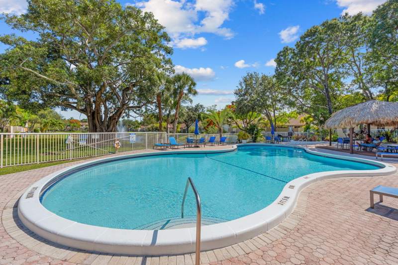2 bedroom Condominium at 3024 S Oakland Forest Drive #3106, Pines Of Oakland Forest West, Oakland Park — photo 5