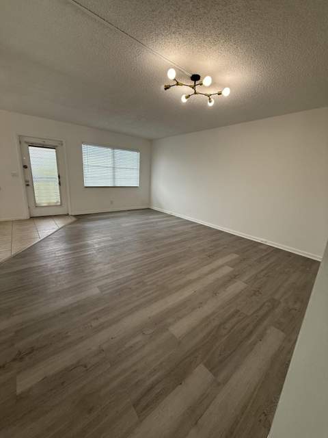 3089 Yarmouth #3089, Boca Raton FL - photo 6 of 14