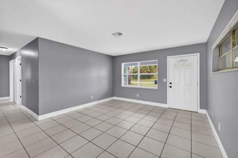 15478 SW 150th Street, Indiantown FL - photo 9 of 38