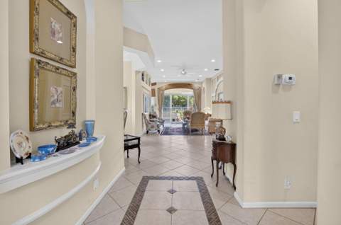 7264 Cataluna Circle, Delray Beach FL - photo 9 of 82