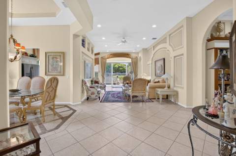 7264 Cataluna Circle, Delray Beach FL - photo 10 of 82