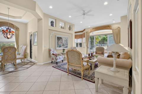 7264 Cataluna Circle, Delray Beach FL - photo 17 of 82